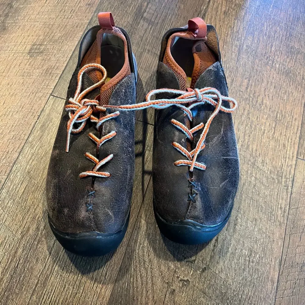 Keen Brown Leather Climbing Shoes Size 8